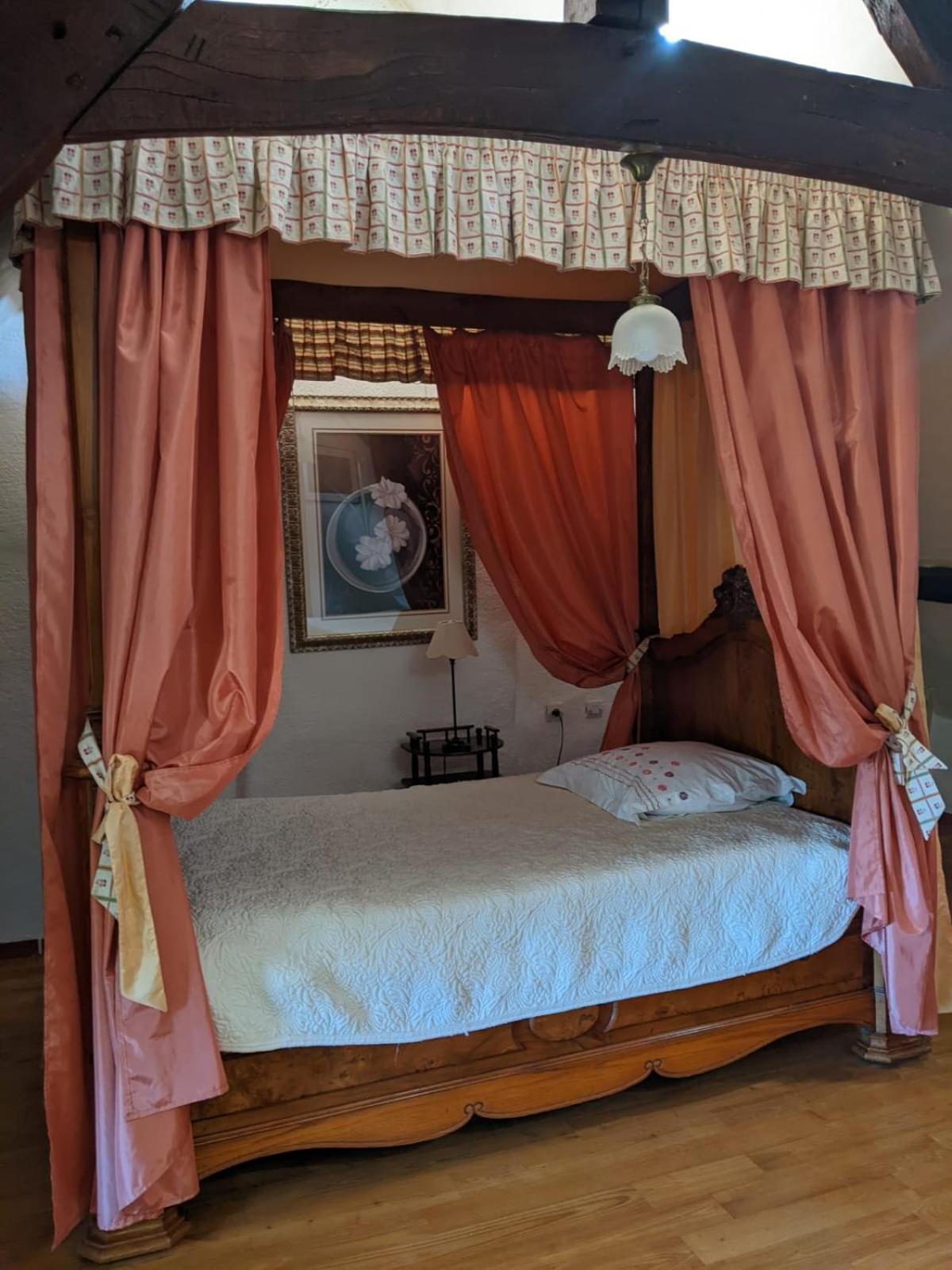Les Fougerêts Chambre D'Hotes Saint Jacob Relais De Chasse Du XVIII Siecle المظهر الخارجي الصورة