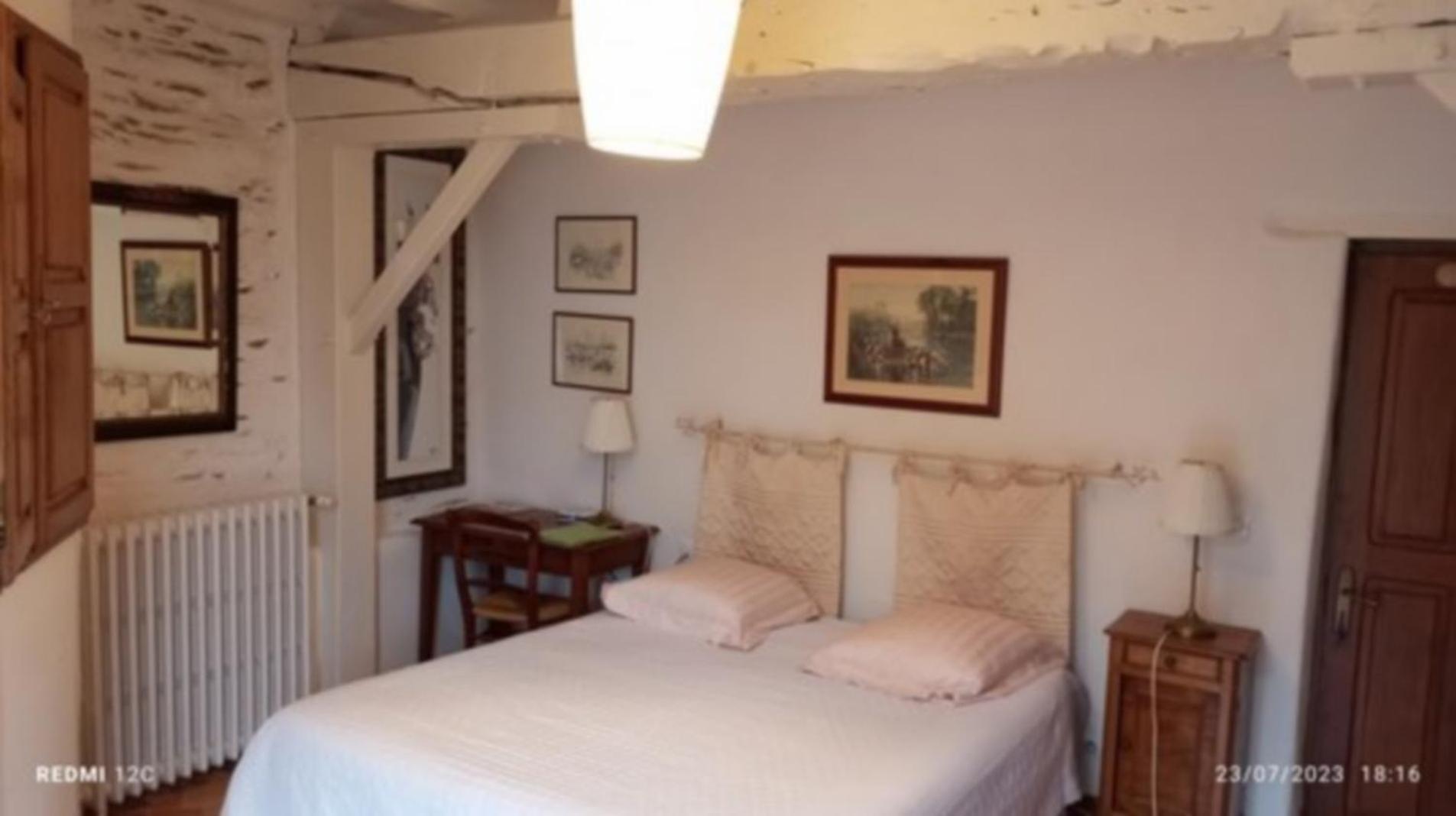 Les Fougerêts Chambre D'Hotes Saint Jacob Relais De Chasse Du XVIII Siecle المظهر الخارجي الصورة