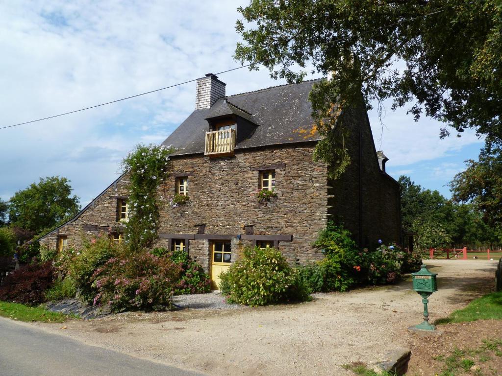 Les Fougerêts Chambre D'Hotes Saint Jacob Relais De Chasse Du XVIII Siecle المظهر الخارجي الصورة